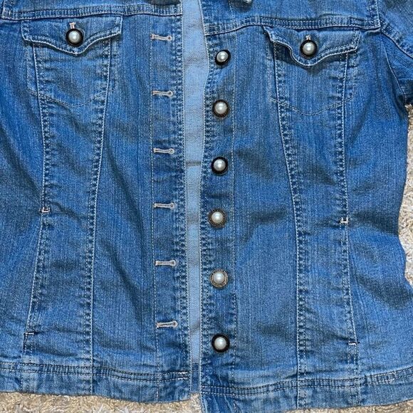 Vintage jean Jacket by Live A Little, Womens Size Medium, Pearl and Brass Button - Picture 2 of 16